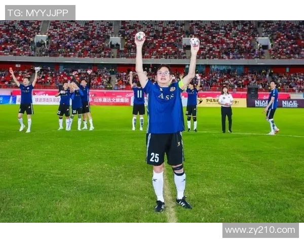 足球明星的中文之路：他们如何在绿茵场上展现语言魅力与文化自信